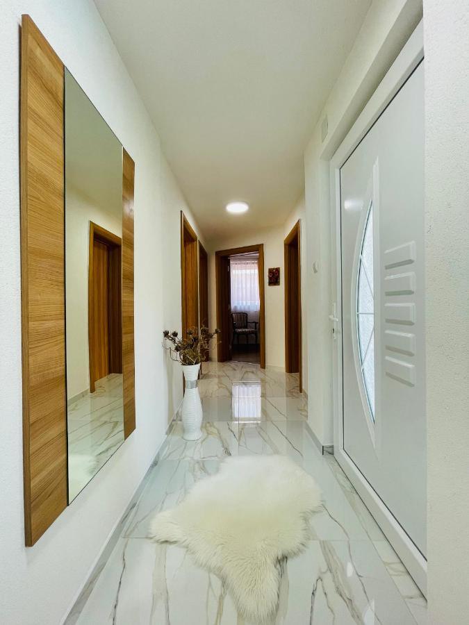 Villa Crystal Racic Bihać Esterno foto